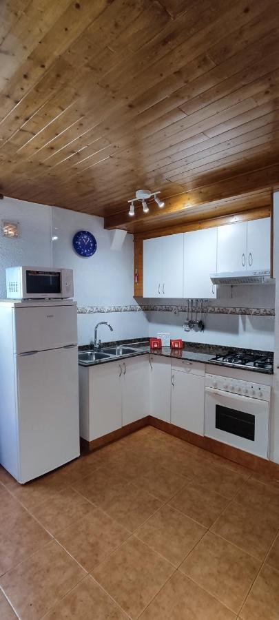 Apartamentos Loli Берга Екстериор снимка